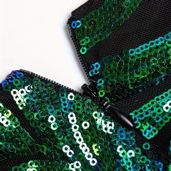 Green Contrast Sequin One Shoulder Maxi Prom Dress - Picture 4 of 5